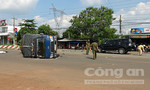 Bình Phước: Ô tô tông lật xe tải, 3 người bị thương