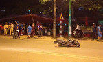 Hai xe máy tông nhau, một nữ sinh nguy kịch