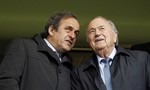 Chủ tịch FIFA và UEFA bị cấm hoạt động bóng đá 8 năm