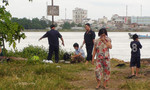 Hoảng hồn phát hiện thi thể nam thanh niên nổi trên sông Đồng Nai