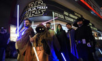 'Star Wars - Sự thức tỉnh của quyền lực' gây sốt trên khắp thế giới
