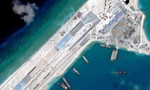 Báo Úc tố Trung Quốc chuyển vũ khí đến các đảo nhân tạo trên biển Đông