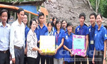 Thành đoàn TP.HCM thăm, động viên sinh viên tình nguyện hè tại Đồng Tháp