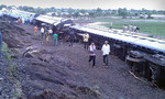 Lật hai tàu lửa do trật đường ray, ít nhất 20 người chết