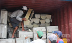 Mở niêm phong 3 container nghi hàng lậu của công ty Nam Phương Luxury