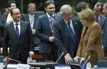 Thủ tướng Đức Angela Merkel kêu gọi đối thoại với chính phủ Syria