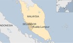 Tàu chở theo ít nhất 70 người chìm ngoài khơi Malaysia
