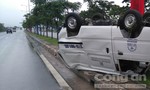 Ô tô bị tông 'chổng vó' trên đại lộ Mai Chí Thọ