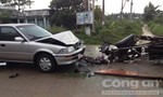 Xe của Trưởng phòng giáo dục huyện va chạm xe máy, 2 người bị thương nặng