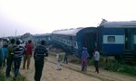 Tai nạn đường sắt thảm khốc tại  Ấn Độ khiến 150 người chết