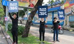 Chen lấn mua hàng hiệu giảm giá 'khủng' ở Sài Gòn ngày Black Friday