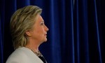 FBI “xóa án” bê bối email của bà Clinton