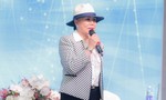 Danh ca Thanh Tuyền kể lại câu chuyện cuộc đời trong liveshow đầu tiên tại Sài Gòn