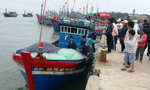 12 ngư dân gặp nạn trên vùng biển Hoàng Sa