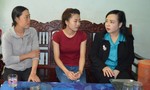Bộ trưởng Bộ Y tế đến thăm gia đình nữ sinh lớp 10 bị cưa chân