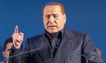 ‘Đếm xác’ HLV: Đam mê mới của Berlusconi!