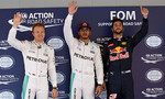 Hamilton xuất phát đầu, Red Bull qua mặt Ferrari