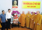 Bí thư Đinh La Thăng thăm, chúc mừng các vị chư tăng nhân Đại lễ Phật đản Phật lịch 2560