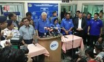 Máy bay Malaysia rơi, nhiều quan chức thiệt mạng