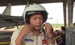 Đưa thi thể phi công Trần Quang Khải về đất liền