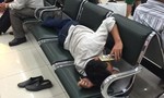 Hành động đáng xấu hổ của người đàn ông ở sân bay