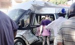 Nghệ An: Xe bồn tông xe du lịch 16 chỗ, 3 người bị thương