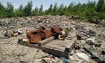 Phát hiện thêm hàng trăm tấn rác thải của Formosa trong một trang trại