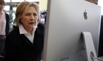 Mạng máy tính phục vụ chiến dịch tranh cử của bà Clinton bị tấn công