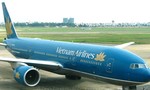 Boeing 777 của Vietnam Airlines quay đầu do chim va vào động cơ