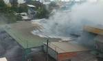 Cháy cơ sở sản xuất vàng mã ở Sài Gòn, 5 nhà dân bị cháy lan