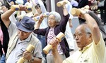 Thủ tướng Nhật: Già hóa dân số là cơ hội cải thiện năng suất