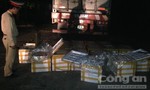 CSGT Thanh Hóa phát hiện xe tải chở 1 tấn thực phẩm hôi thối