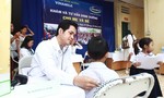 Vinamilk hỗ trợ 400 triệu đồng cho người dân vùng lũ tại Hà Nội