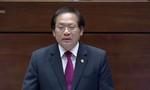 Bộ trưởng Bộ TT-TT Trương Minh Tuấn trả lời chất vấn