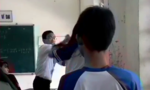 Kỷ luật thầy giáo và nữ sinh đánh nhau trong lớp học
