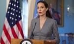 Angelina Jolie phản đối quyết định cấm nhập cảnh của Donald Trump