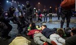 Biểu tình rầm rộ tại Romania chống nghị định "nhẹ tay" với quan chức tham nhũng