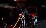 Cháy lớn ở cơ sở làm tranh, 3 người may mắn thoát chết