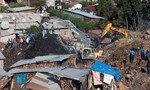 Bãi rác khổng lồ đổ sụp khiến 48 người chết ở Ethiopia