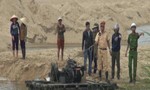 Quảng Ngãi: Truy quét "cát tặc" gây sạt lở trên sông Trà Khúc