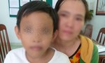 Bé trai 10 tuổi đứng bên cửa tử, người mẹ xin bác sĩ lấy gan mình để ghép cho con