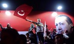Tổng thống Thổ Nhĩ Kỳ có thêm quyền hành sau cuộc trưng cầu dân ý