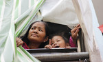 Gặp người phụ nữ có nụ cười tươi rói sống trong căn nhà 1m2 giữa lòng Sài Gòn