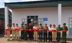 Xây tặng phòng học cho trẻ em nghèo ở xã Ea Đá, huyện Krông Năng