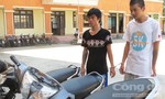 Bắt khẩn cấp hai thanh niên trộm cắp xe máy
