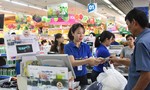 Đi siêu thị Co.opmart mua sữa xanh, mỹ phẩm xanh giảm giá