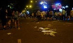 Đường phố Đà Nẵng ngập rác sau đêm chung kết pháo hoa quốc tế 2017