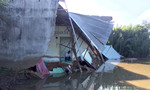 5 căn nhà ở Sài Gòn bị cuốn xuống sông lúc nửa đêm