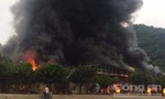 300 người dập lửa cháy dữ dội tại chợ cửa khẩu quốc tế Tân Thanh