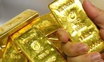 Giá vàng hôm nay 19-7: Vàng bất ngờ tăng vọt